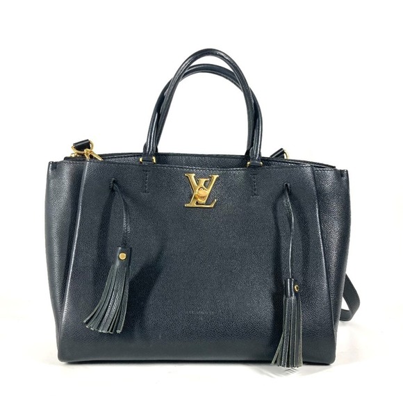 LOUIS VUITTON Black Leather Shoulder Bag - Picture 1 of 16